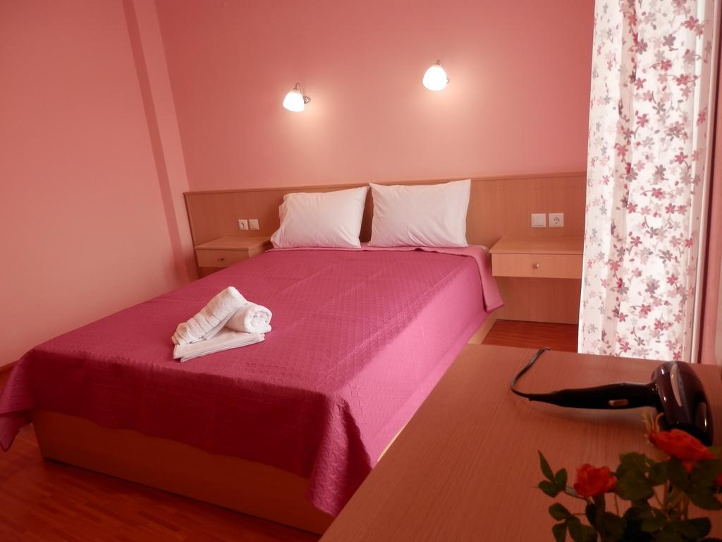 Apartment Christos Limenaria Екстериор снимка