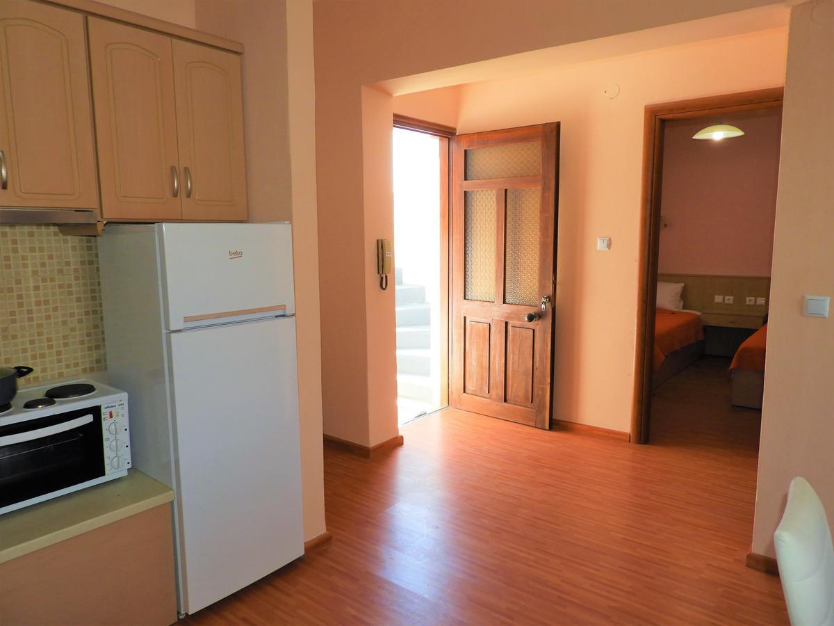 Apartment Christos Limenaria Екстериор снимка