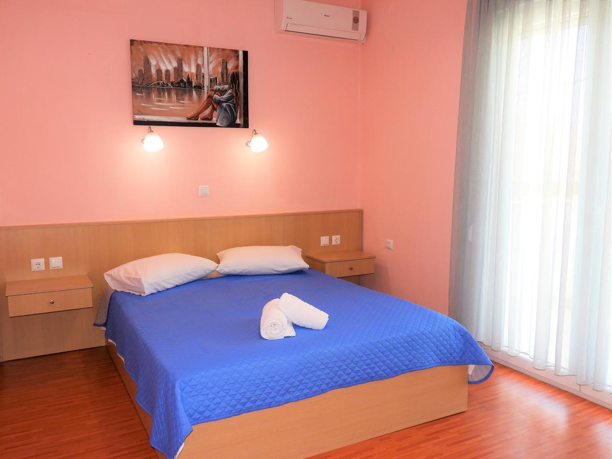 Apartment Christos Limenaria Екстериор снимка