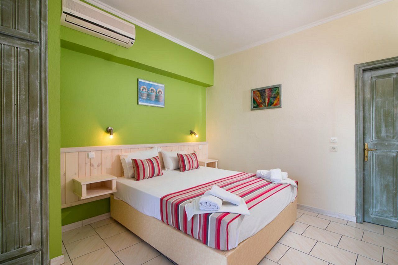 Apartment Christos Limenaria Екстериор снимка